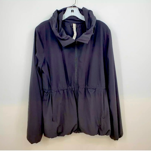 lululemon athletica Jackets & Blazers - Lululemon Women's Black Full Zip Belle Jacket - size 10- good condition